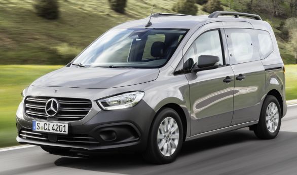 Κουκούλα αυτοκινήτου συμβατή με Mercedes-Benz Citan (420) Tourer (ab 10/21) ( - ) αδιάβροχη και με επένδυση 4498x1859x1811